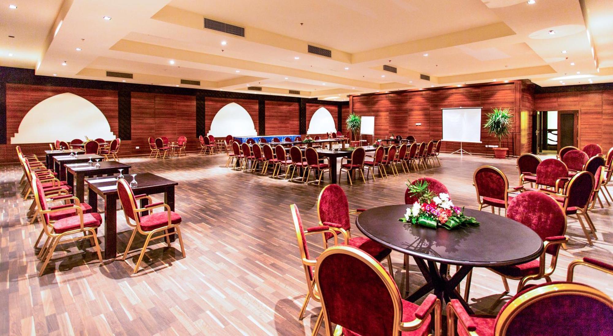 Jasmine Palace 5* Hurgada